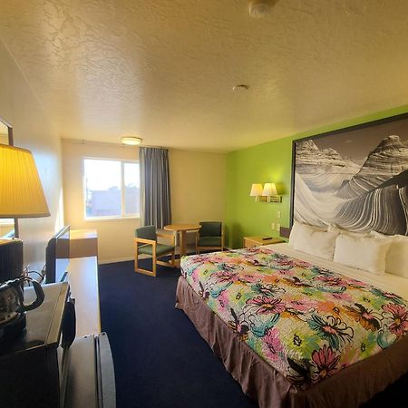 Horizon Hotel Vernal Bagian luar foto